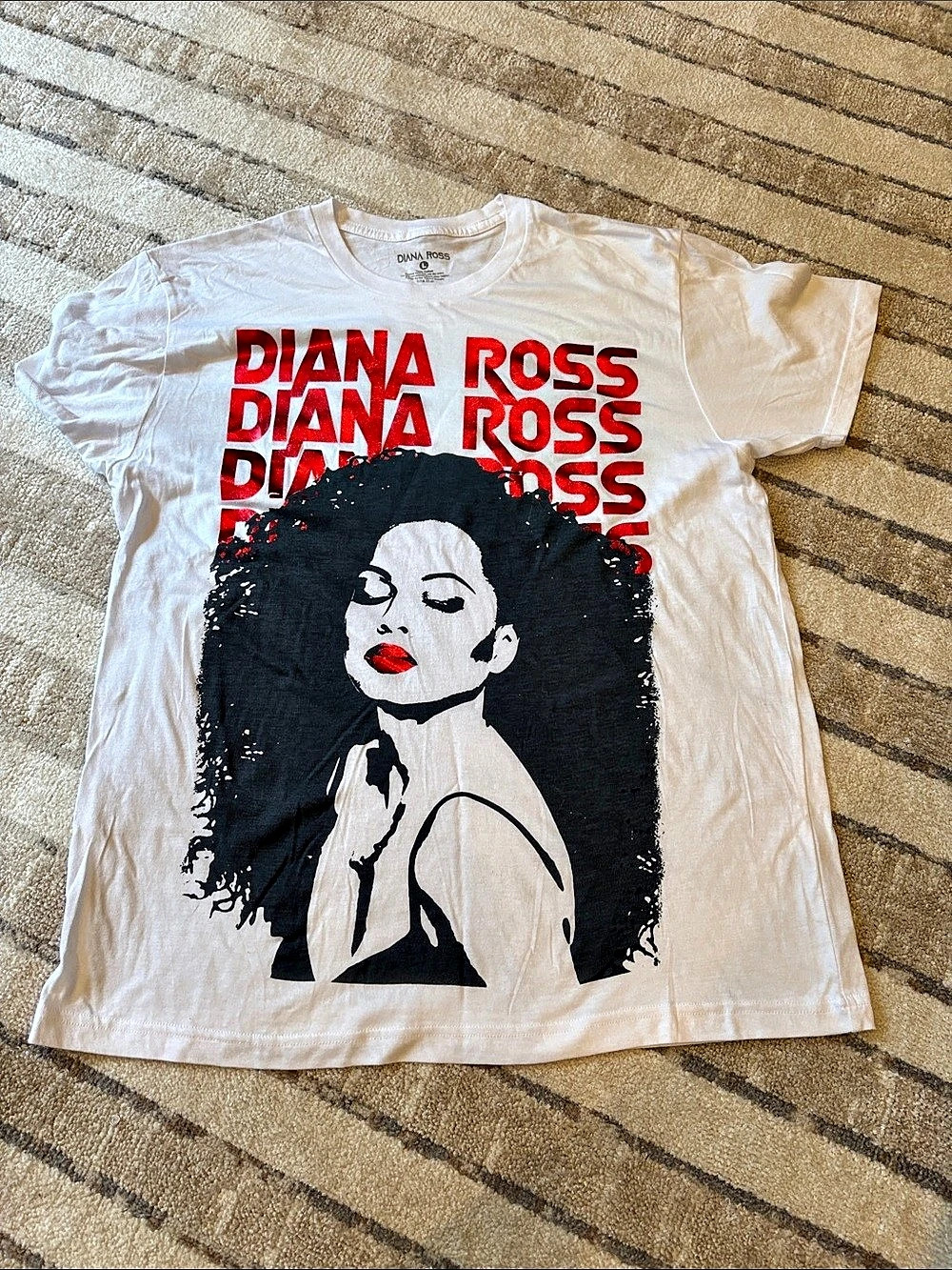Diana Ross Graphic Short Sleeve White Tee - Size Large